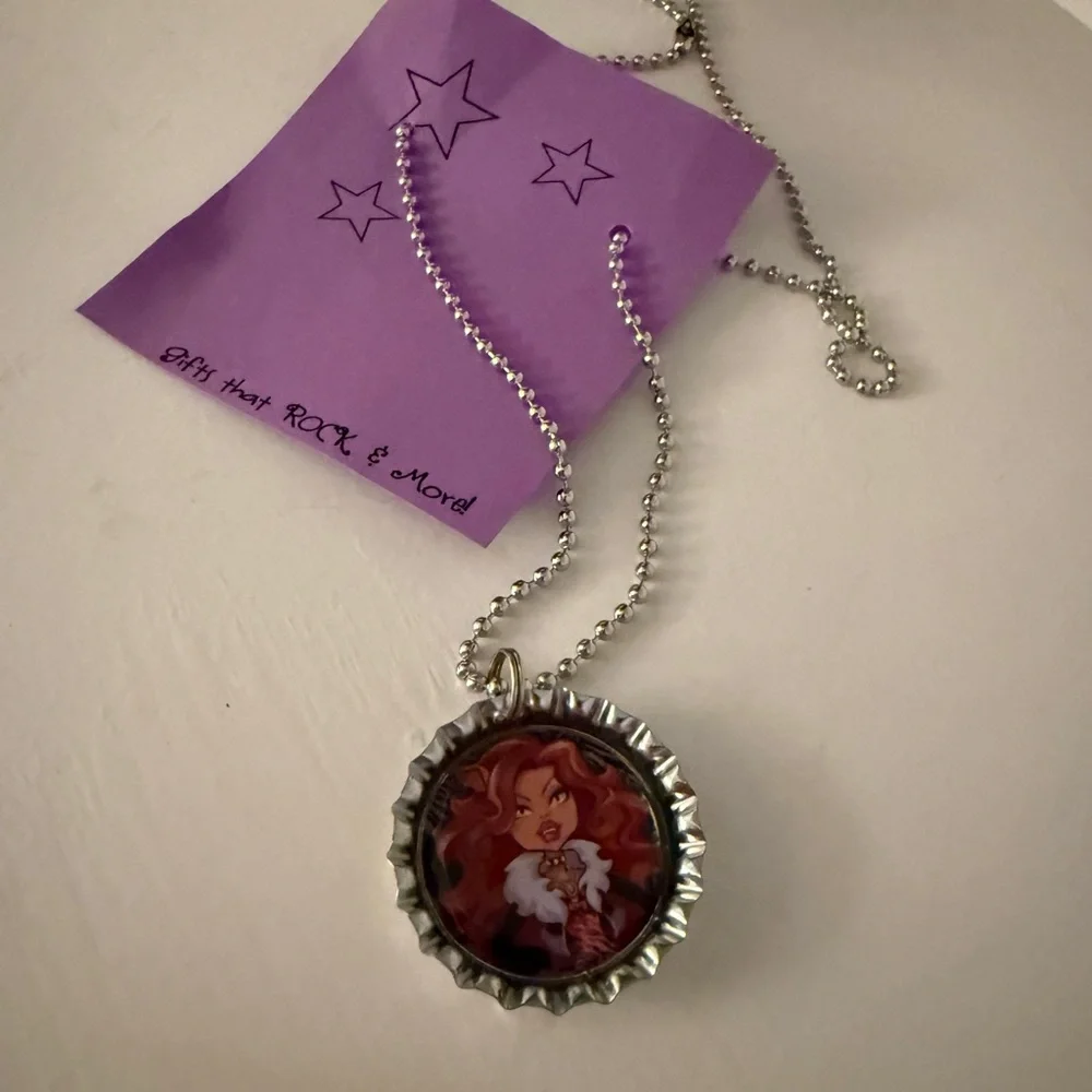 Purple Star Bottle Cap Pendant Necklace with Werewolf Character Art
